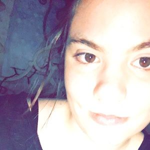 Meet your Posher, Theresa